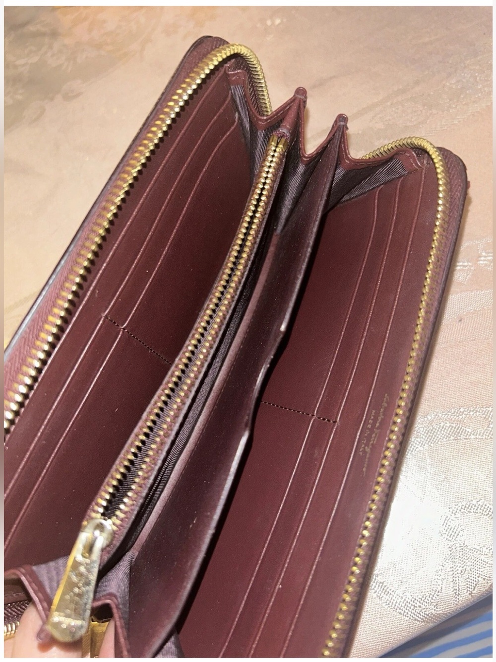 Salvatore Ferragamo Gancini Zip Around Continental Wallet Wine Burgundy - Picture 11 of 13
